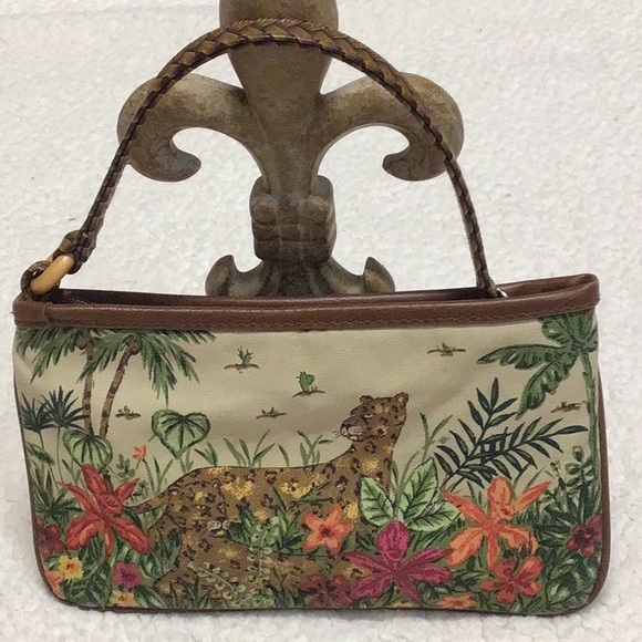 Wild Tiger Cat Wristlet Purse Floral Design - Picture 1 of 4